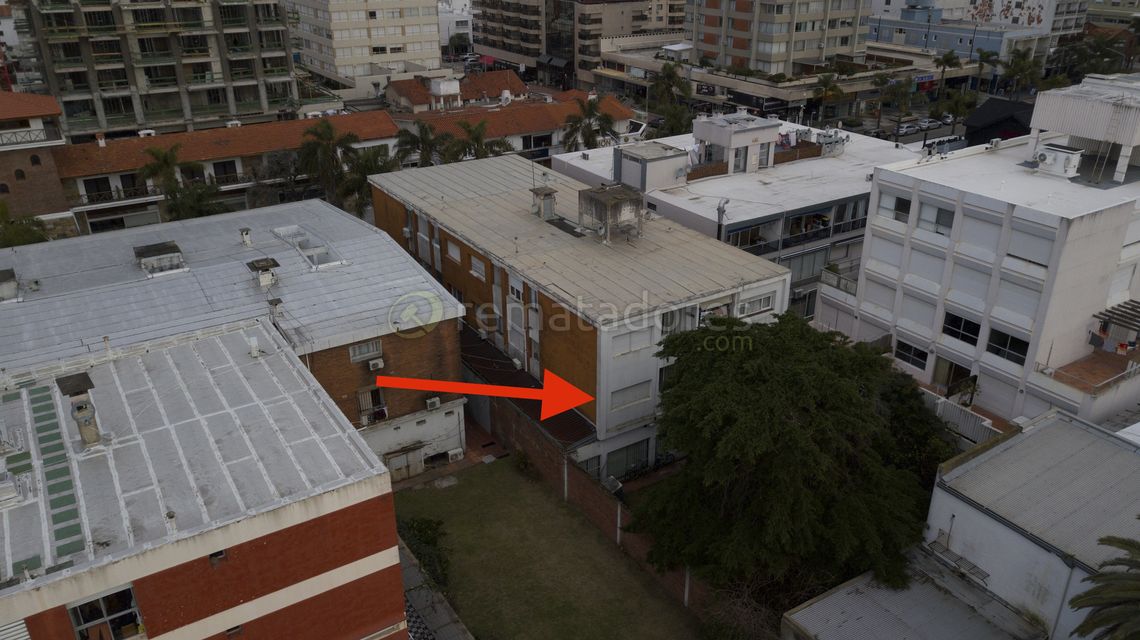 APARTAMENTO DE UN DORMITORIO EN PUNTA DEL ESTE