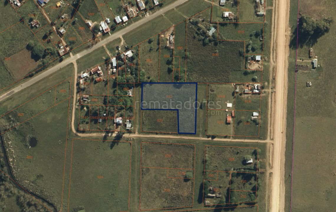 GRAN TERRENO EN AIGUÁ